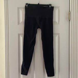 Spanx Look At Me Now Leggings
